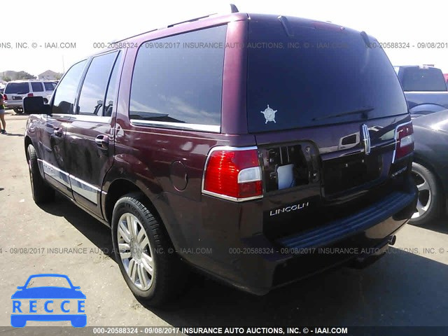 2011 Lincoln Navigator 5LMJJ2H50BEJ02359 Bild 2