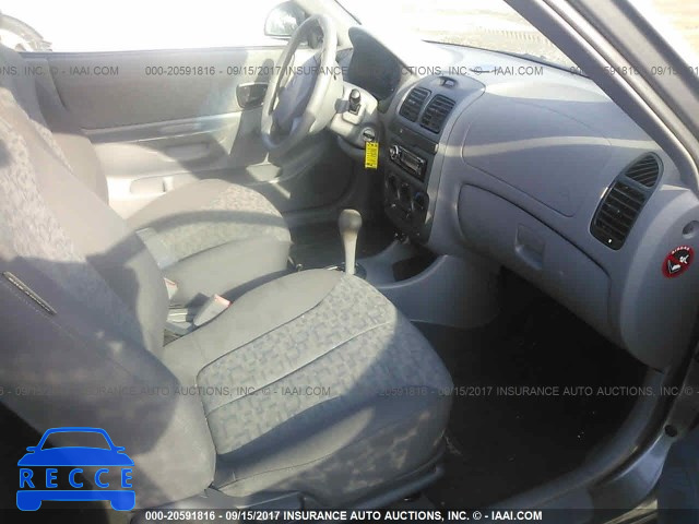 2005 Hyundai Accent GS KMHCG35CX5U348638 image 4