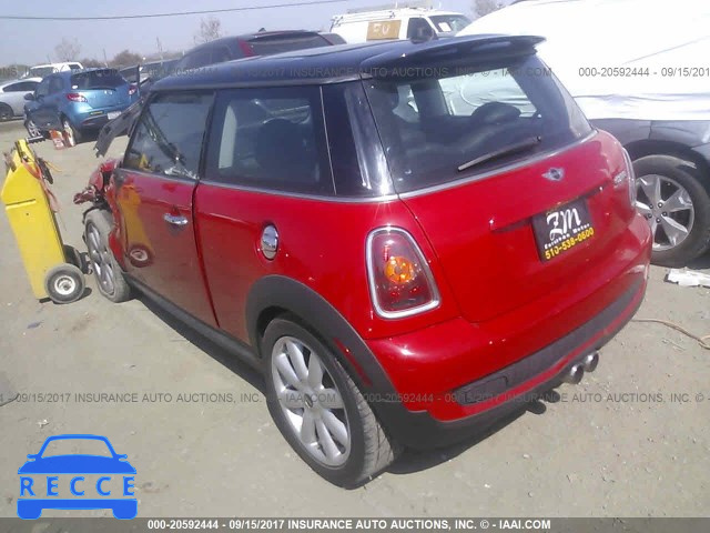 2007 Mini Cooper WMWMF73537TL88685 image 2