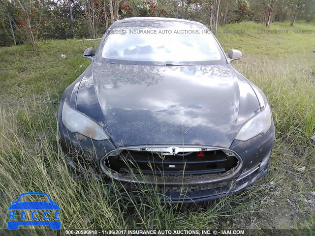 2013 Tesla Model S 5YJSA1AC0DFP10141 Bild 5