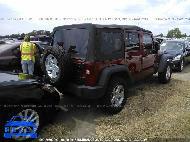 2014 Jeep Wrangler Unlimited SPORT 1C4BJWDG2EL299240 зображення 3