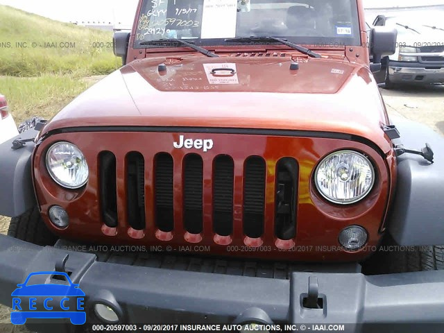 2014 Jeep Wrangler Unlimited SPORT 1C4BJWDG2EL299240 зображення 5