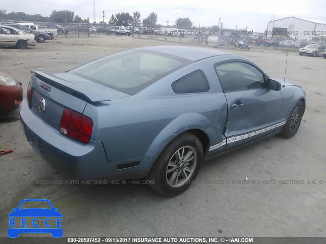 2005 Ford Mustang 1ZVFT80N455143391 image 3