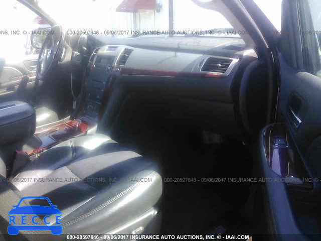 2007 Cadillac Escalade 1GYEC63887R412491 image 4