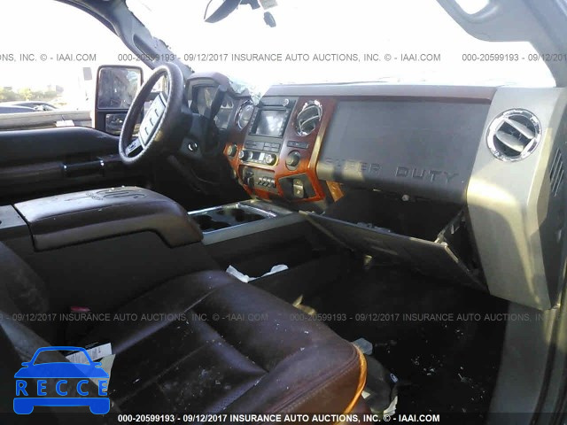 2011 Ford F350 1FT8W3BT0BEB13429 image 4