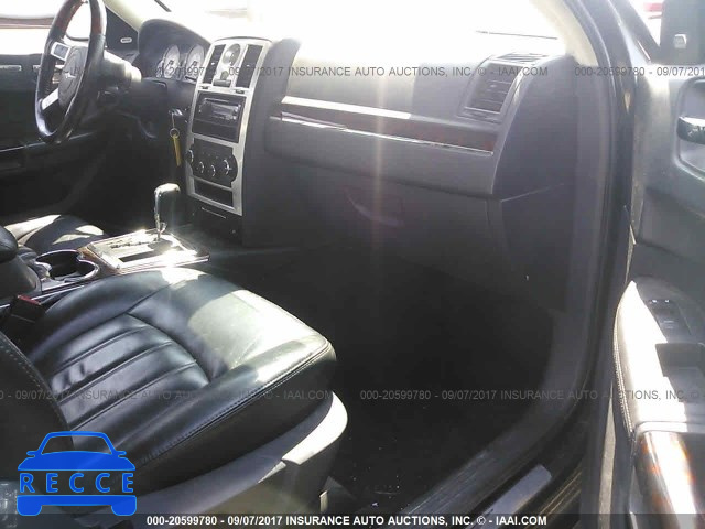 2008 Chrysler 300c 2C3KA63H88H115449 Bild 4