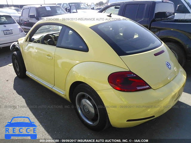 2012 Volkswagen Beetle 3VWJX7ATXCM638238 image 2