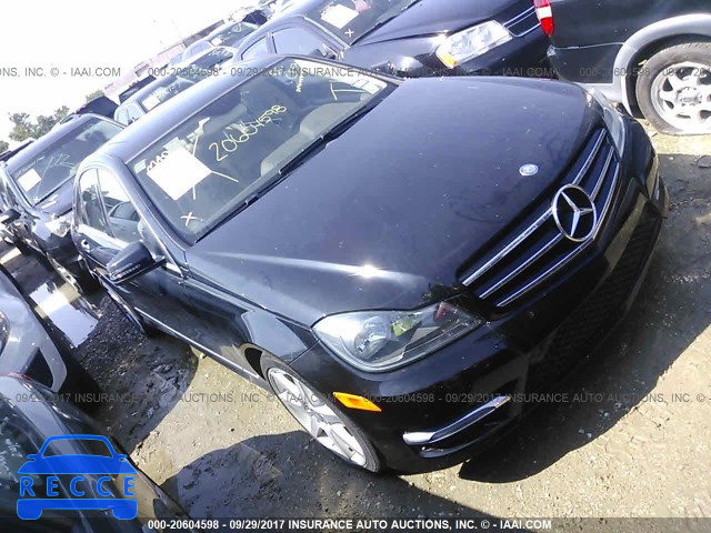 2014 Mercedes-benz C 250 WDDGF4HB7EA957131 image 0