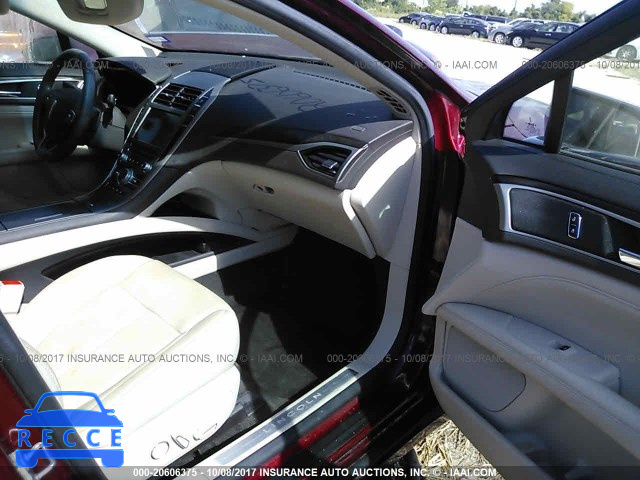 2017 LINCOLN MKZ 3LN6L5E9XHR618035 image 4