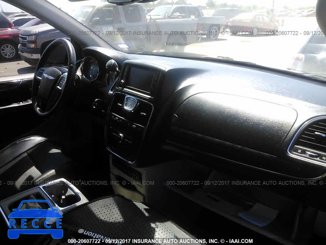 2011 Chrysler Town and Country 2A4RR8DG1BR780855 зображення 4