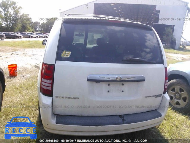 2010 Chrysler Town and Country 2A4RR5D1XAR114036 Bild 5