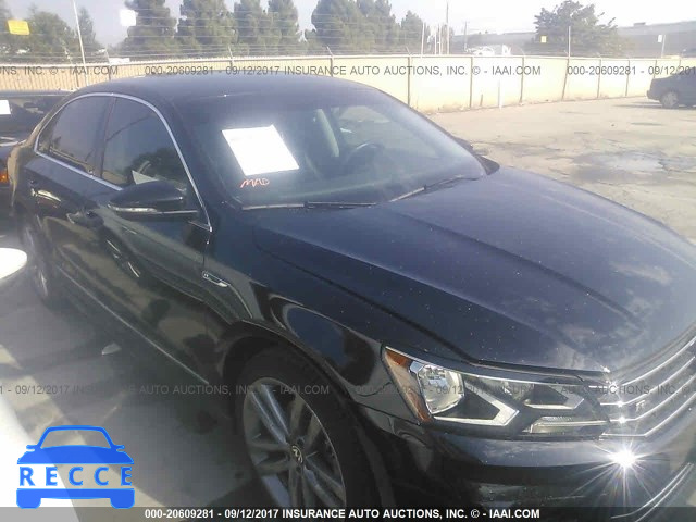 2017 VOLKSWAGEN PASSAT 1VWDT7A39HC026369 Bild 0