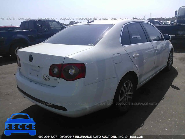 2006 Volkswagen Jetta 3VWSF71K46M665678 image 3