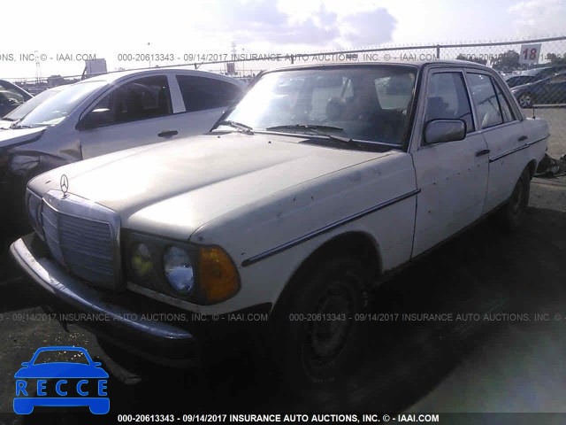 1983 Mercedes-benz 300 DT WDBAB33A3DB024208 Bild 1