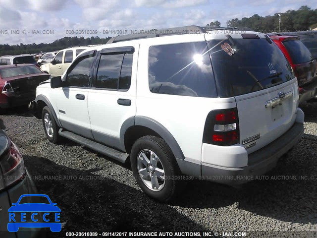 2006 Ford Explorer 1FMEU63E56UB68640 image 2