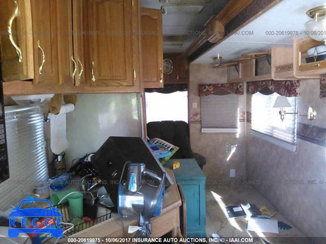 2004 KEYSTONE EVEREST 4YDF343244H482885 Bild 7