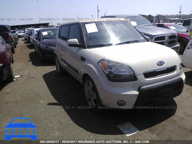 2010 KIA Soul KNDJT2A26A7160075 image 0