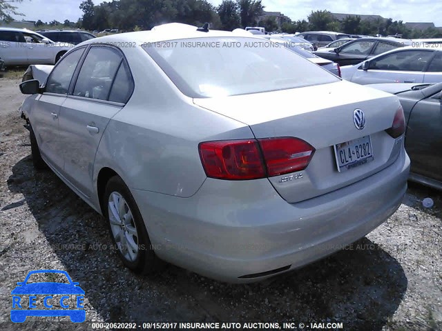 2011 Volkswagen Jetta 3VWDX7AJ8BM319057 image 2