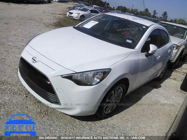 2016 Scion IA 3MYDLBZV3GY106270 зображення 1