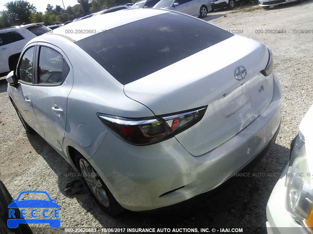 2016 Scion IA 3MYDLBZV3GY106270 image 2