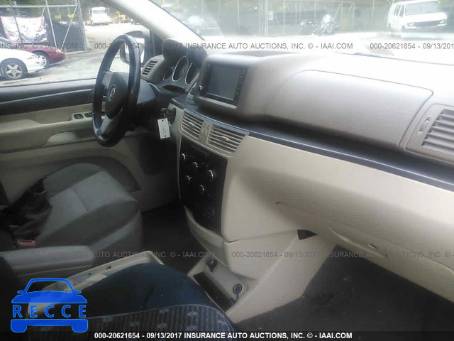 2009 Volkswagen Routan 2V8HW34139R544733 image 4