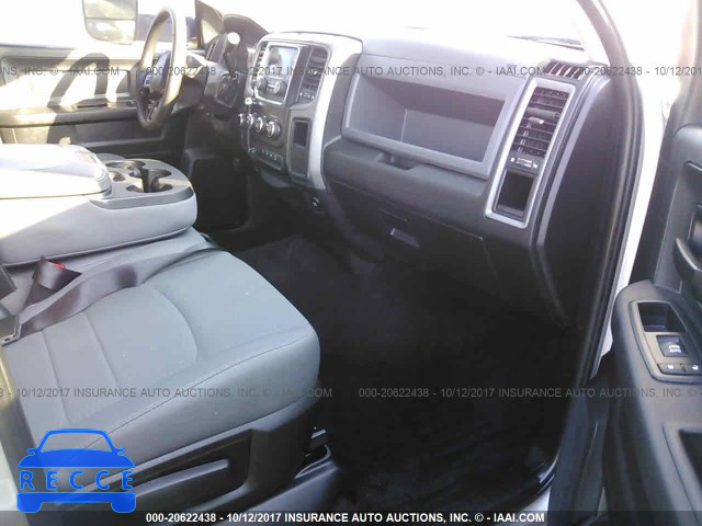 2017 RAM 3500 ST 3C63RRGL1HG597228 image 4