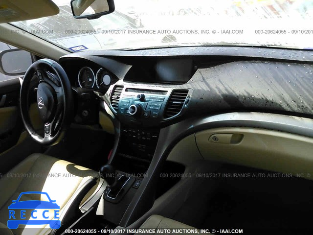 2010 Acura TSX JH4CU2F60AC042028 image 4