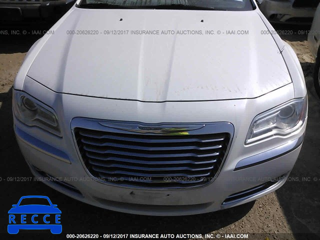 2012 Chrysler 300 2C3CCAAG2CH144532 image 5
