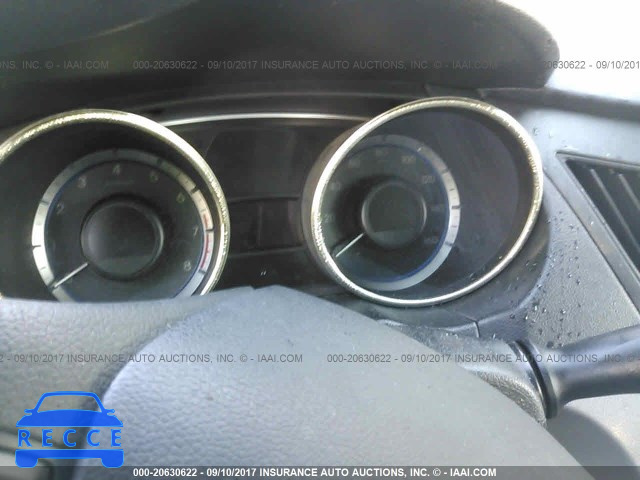 2011 Hyundai Sonata 5NPEB4AC3BH247891 Bild 6