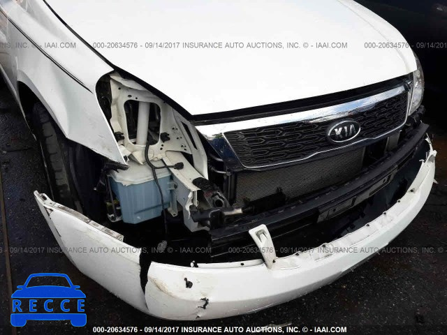 2011 KIA Sedona LX KNDMG4C77B6414051 image 5