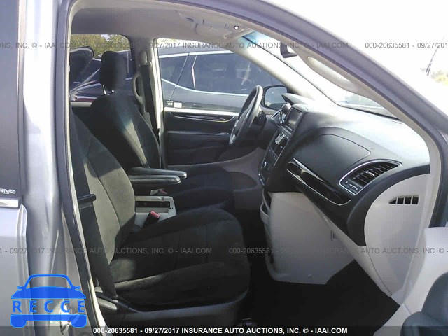 2013 Chrysler Town and Country 2C4RC1BG5DR653904 зображення 4