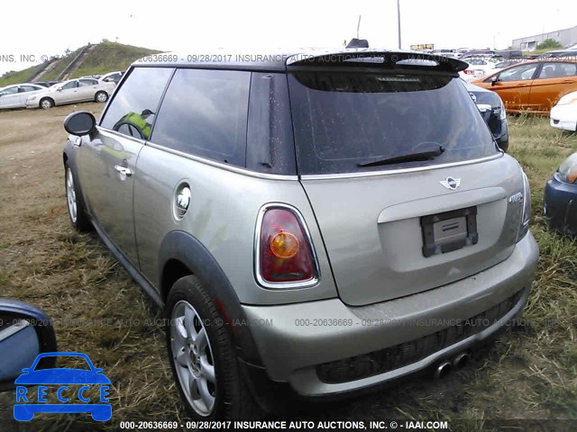 2010 Mini Cooper S WMWMF7C5XATZ70001 image 2