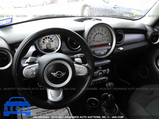 2010 Mini Cooper S WMWMF7C5XATZ70001 зображення 4