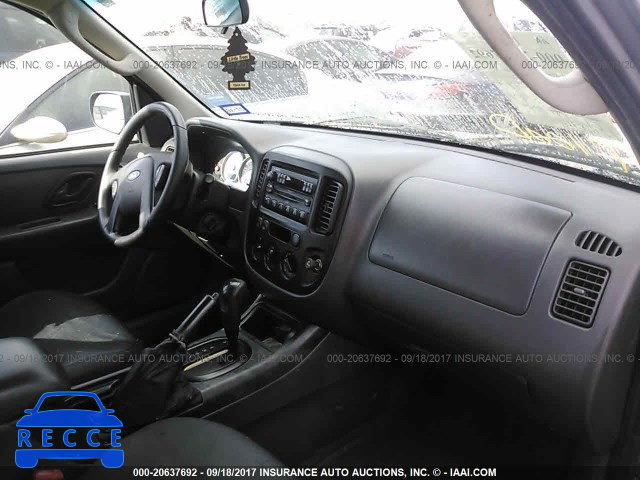 2005 Ford Escape 1FMYU02Z75KB11655 Bild 4