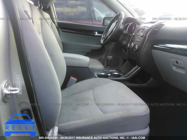 2011 KIA Sorento 5XYKT4A18BG074973 image 4