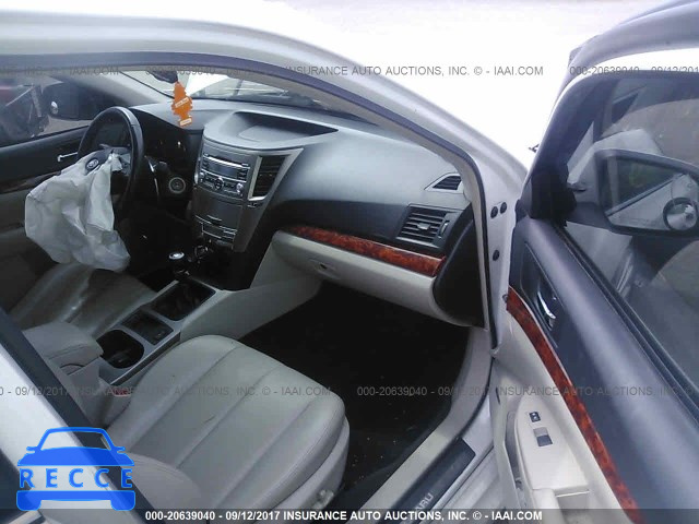 2010 Subaru Legacy 2.5GT LIMITED 4S3BMFK6XA1222140 Bild 4