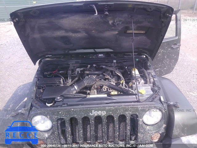 2008 Jeep Wrangler 1J4FA54128L648032 зображення 9