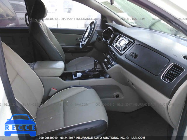 2016 KIA Sedona KNDMB5C12G6213648 image 4