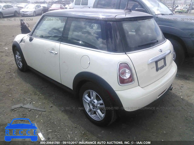 2013 Mini Cooper WMWSU3C52DT373595 image 2