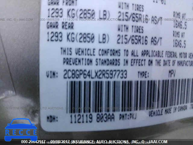 2002 Chrysler Town and Country 2C8GP64LX2R597733 image 8