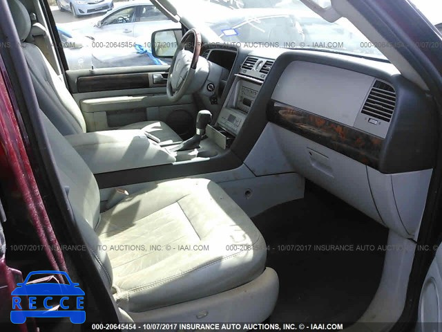 2004 Lincoln Navigator 5LMFU28R44LJ18935 image 4