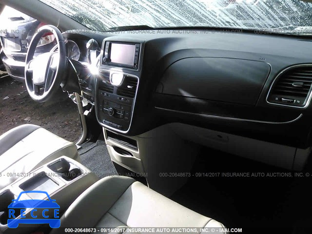 2012 Chrysler Town and Country 2C4RC1BG7CR387851 image 4