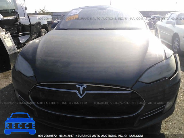 2014 Tesla Model S 5YJSA1H10EFP28211 image 9