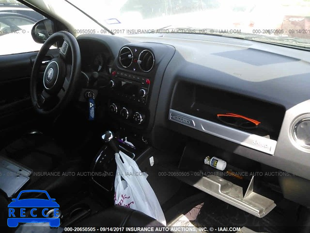 2015 Jeep Compass SPORT 1C4NJCBA1FD186000 image 4