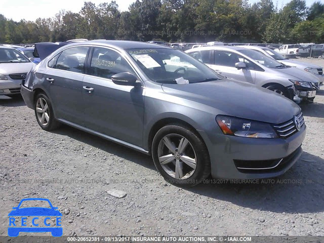 2012 Volkswagen Passat 1VWBP7A37CC095601 Bild 0