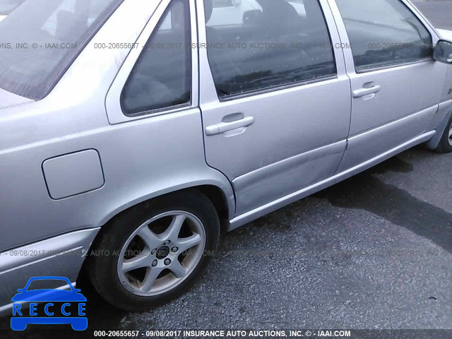 2000 Volvo S70 YV1LS61J5Y2631676 image 5