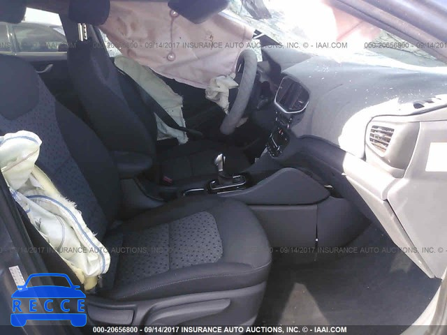 2017 HYUNDAI IONIQ SEL KMHC75LC4HU031943 image 4