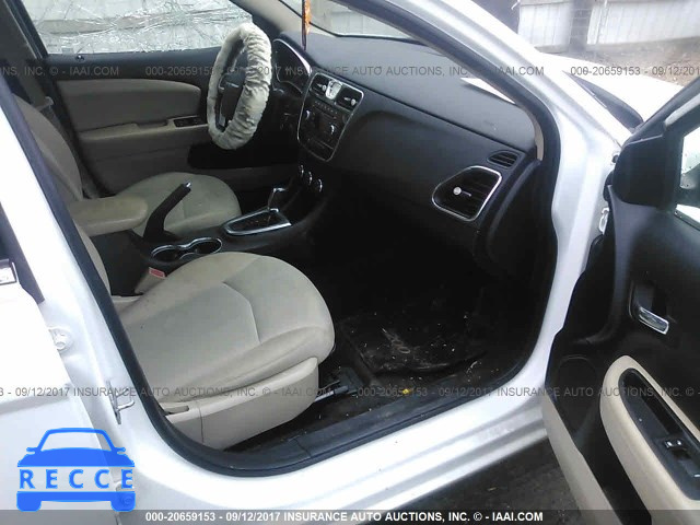 2011 Chrysler 200 1C3BC1FB7BN617842 image 4