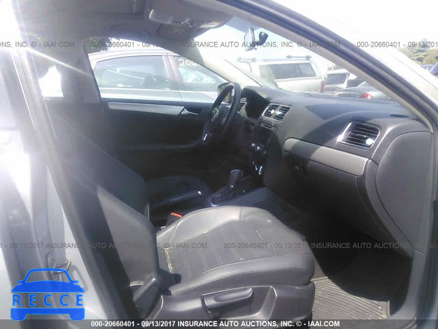 2011 Volkswagen Jetta 3VWLZ7AJ7BM303938 зображення 4