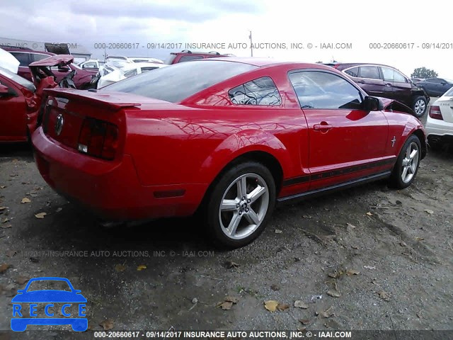 2008 Ford Mustang 1ZVHT80N085110031 image 3